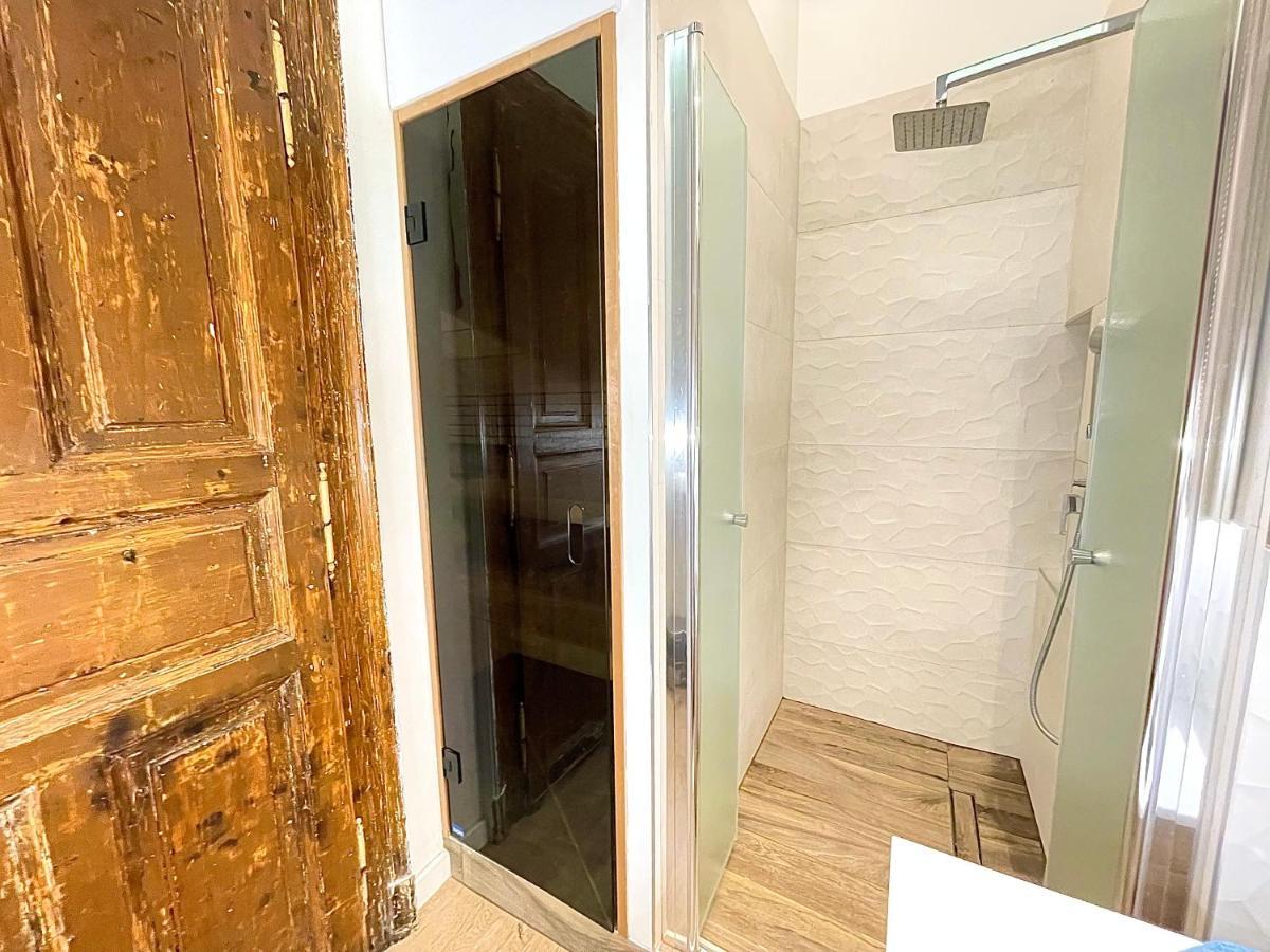 Dream Romance Residency - Finnish Sauna Budapest Luaran gambar