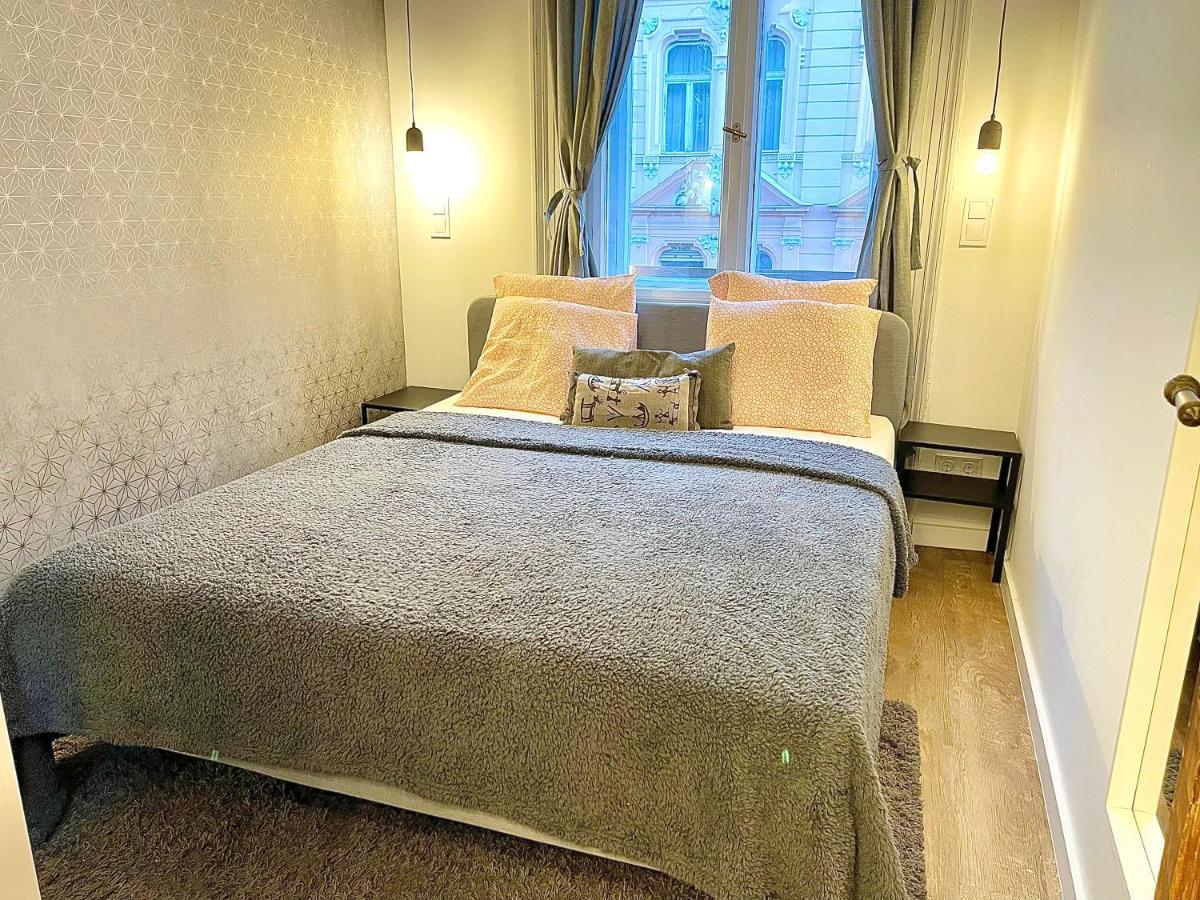 Dream Romance Residency - Finnish Sauna Budapest Luaran gambar